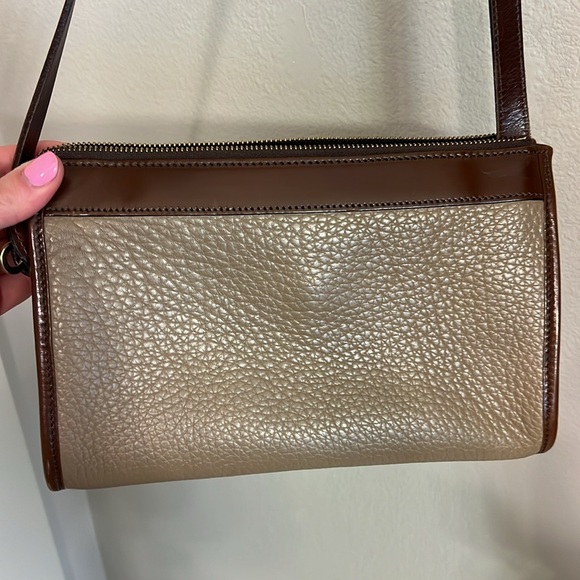 Dooney and Bourke Crossbody bag - Picture 3 of 8